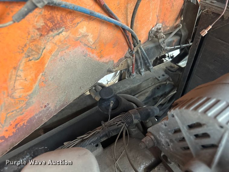 image for item FK0581 Ottawa  YT30 yard truck