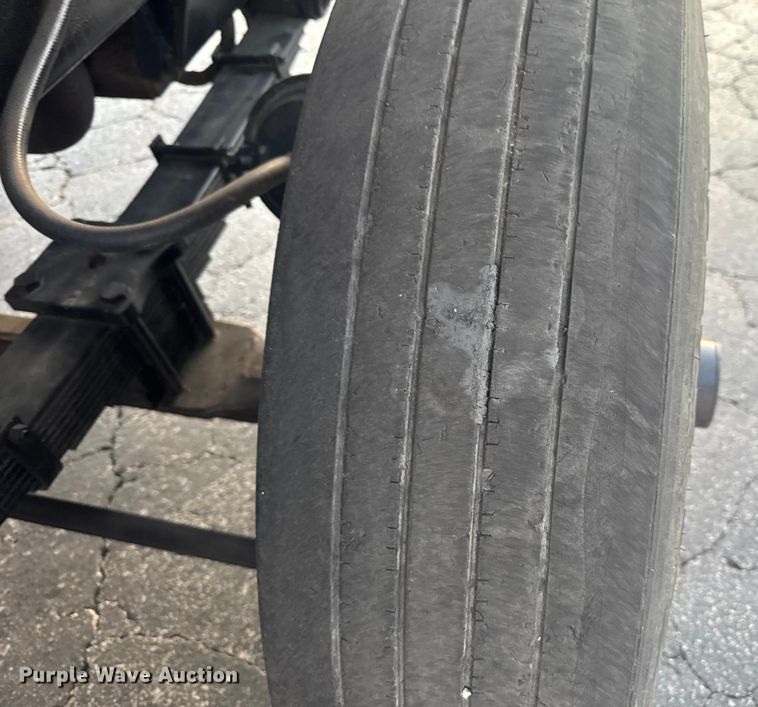 image for item FK0581 Ottawa  YT30 yard truck