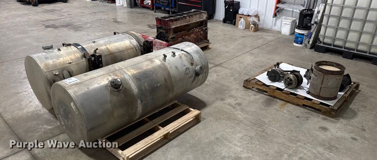 image for item FK0582 Truck parts 