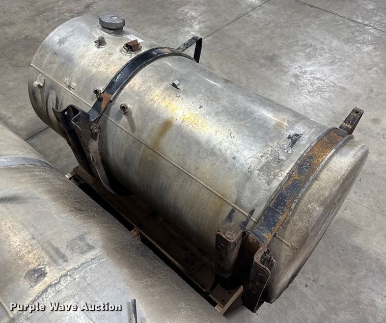 image for item FK0582 Truck parts 