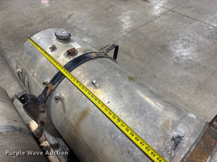 image for item FK0582 Truck parts 