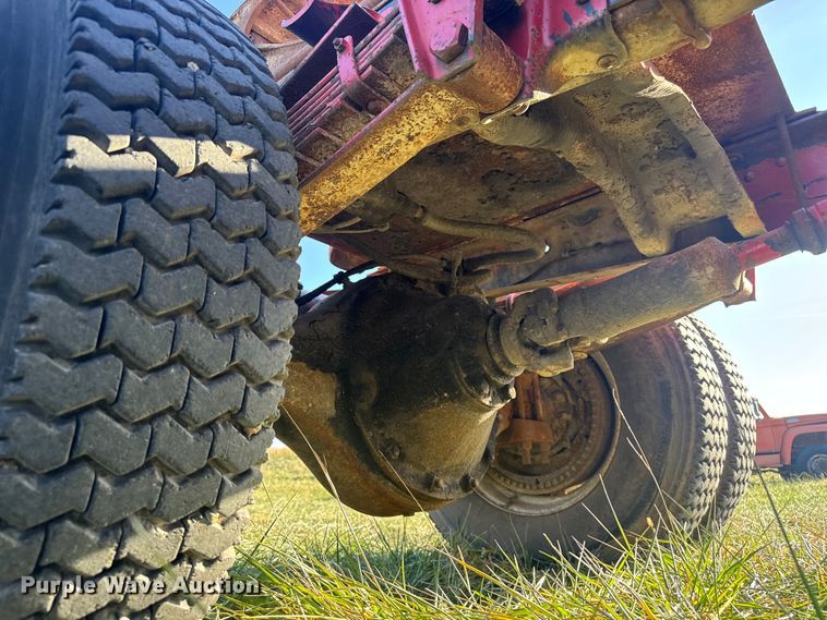 image for item FK0587 1982 GMC Top Kick semi truck