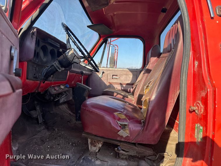 image for item FK0587 1982 GMC Top Kick semi truck