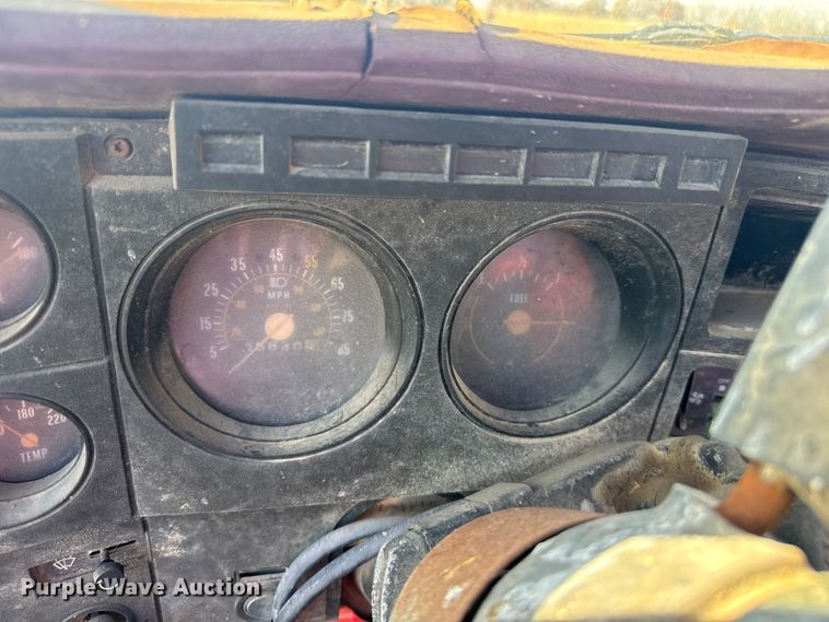 image for item FK0587 1982 GMC Top Kick semi truck