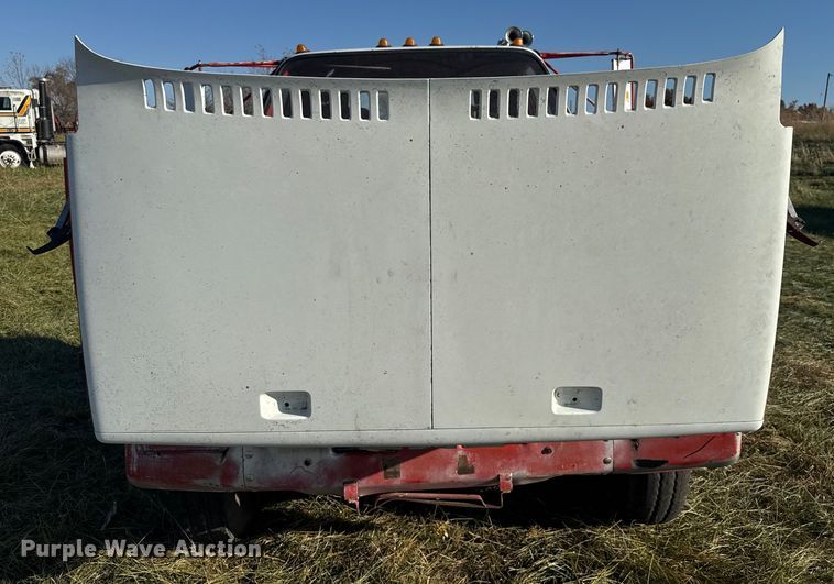 image for item FK0587 1982 GMC Top Kick semi truck