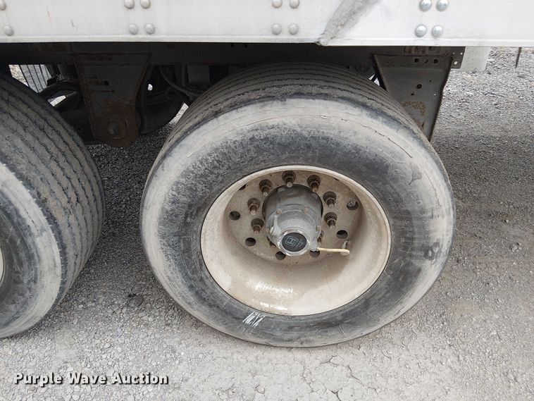 image for item FK0635 2018 Utility VS2RA refrigerated van trailer