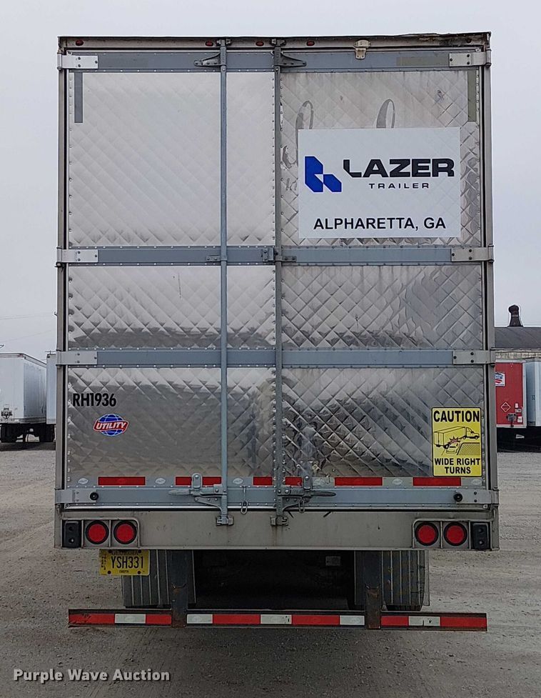 image for item FK0637 2019 Utility VS2RA refrigerated van trailer