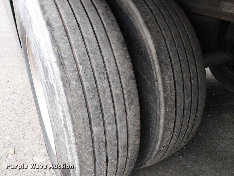 image for item FK0637 2019 Utility VS2RA refrigerated van trailer