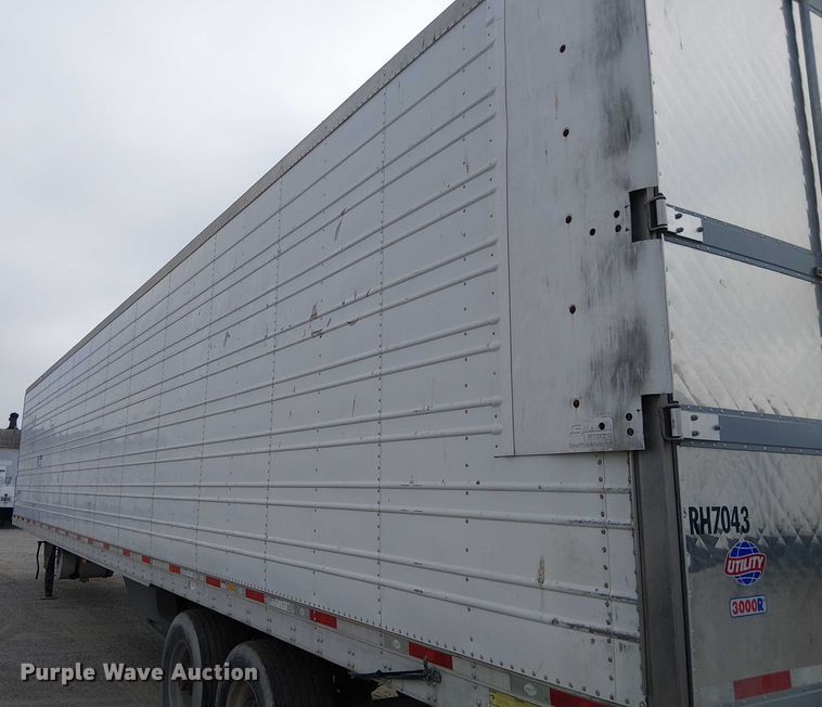 image for item FK0639 2016 Utility VS2RA refrigerated van trailer