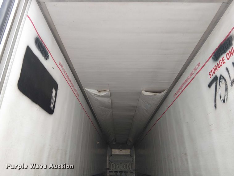 image for item FK0639 2016 Utility VS2RA refrigerated van trailer