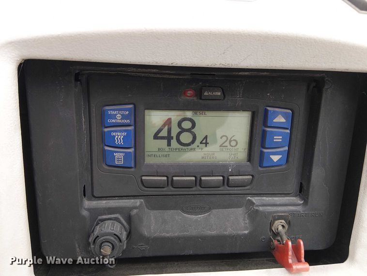 image for item FK0641 2017 Utility VS2RA refrigerated van trailer