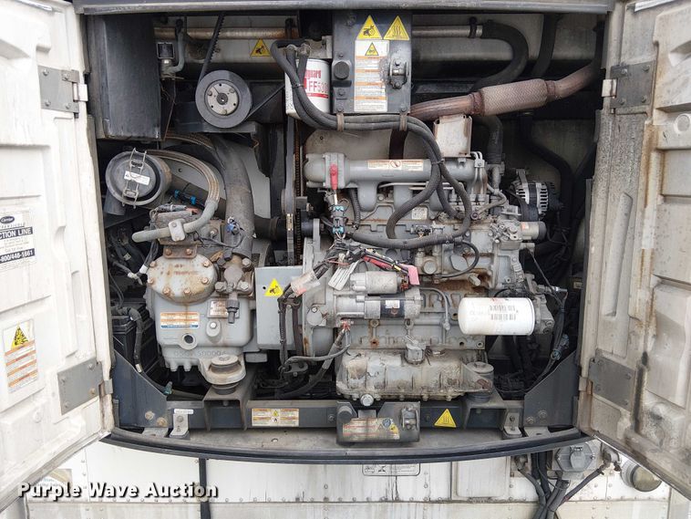 image for item FK0641 2017 Utility VS2RA refrigerated van trailer