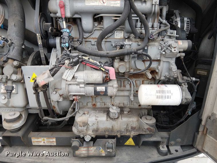 image for item FK0641 2017 Utility VS2RA refrigerated van trailer