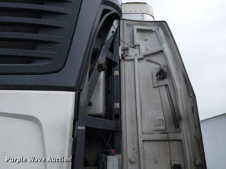 image for item FK0641 2017 Utility VS2RA refrigerated van trailer