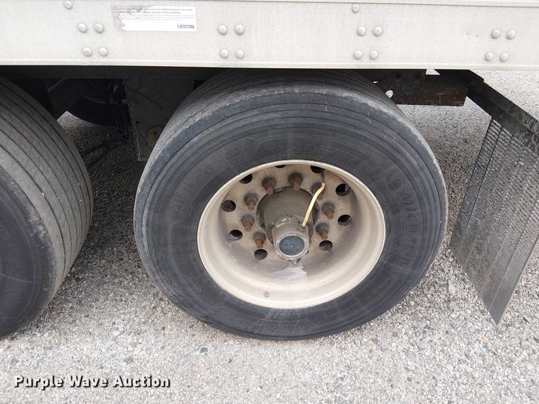 image for item FK0641 2017 Utility VS2RA refrigerated van trailer