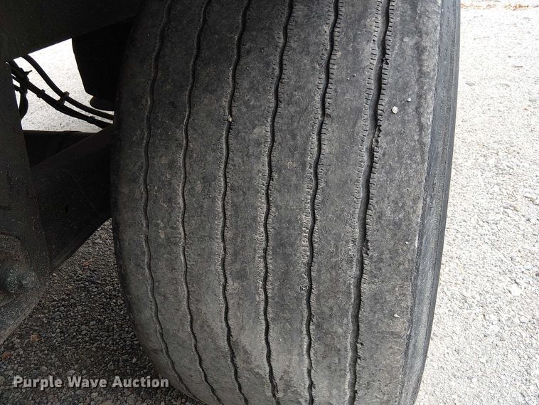 image for item FK0641 2017 Utility VS2RA refrigerated van trailer