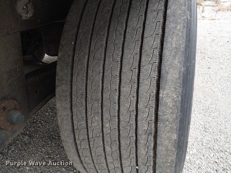 image for item FK0641 2017 Utility VS2RA refrigerated van trailer