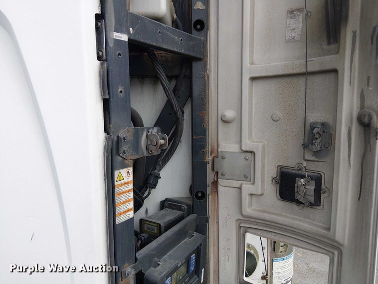 image for item FK0643 2018 Utility VS2RA refrigerated van trailer