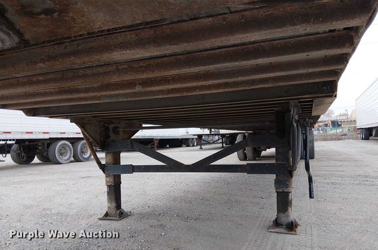 image for item FK0645 1999 Pines dry van trailer