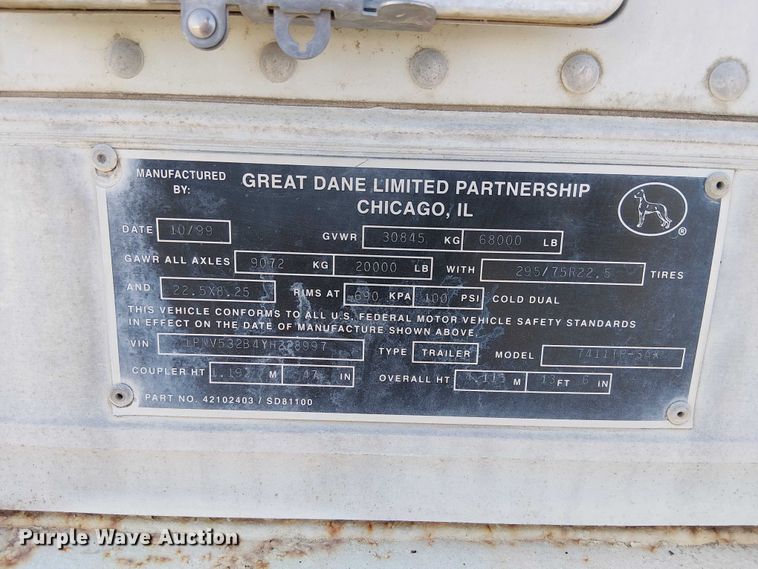 image for item FK0646 2000 Pines 7411TP-SA dry van trailer