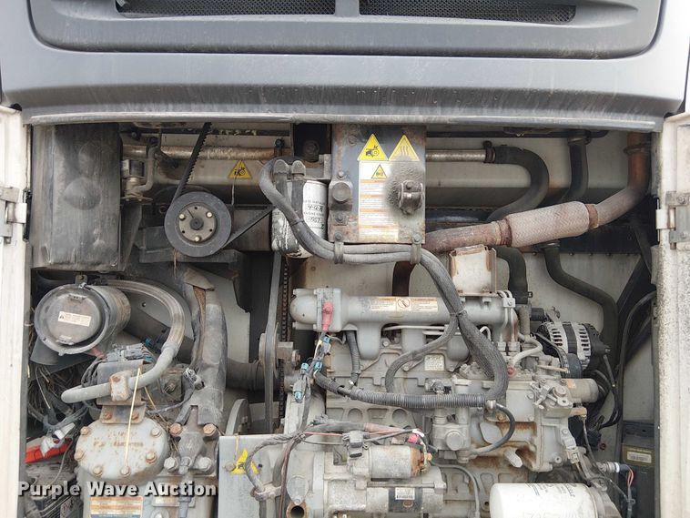 image for item FK0648 2016 Utility VS2RA refrigerated van trailer