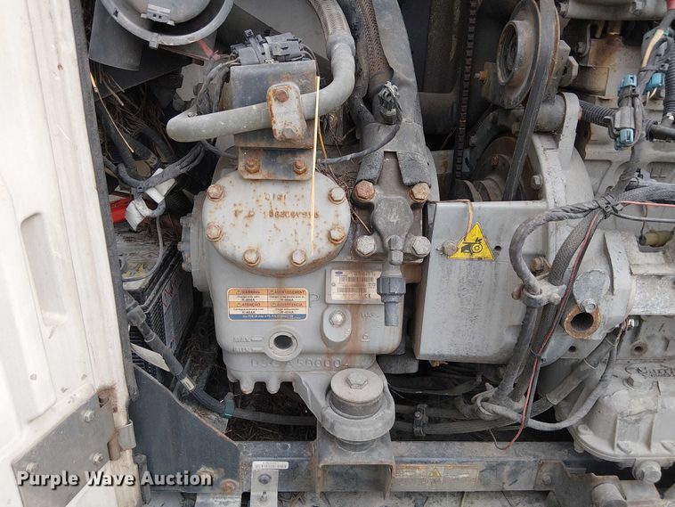 image for item FK0648 2016 Utility VS2RA refrigerated van trailer