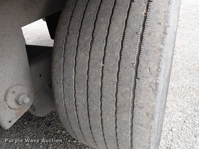 image for item FK0648 2016 Utility VS2RA refrigerated van trailer