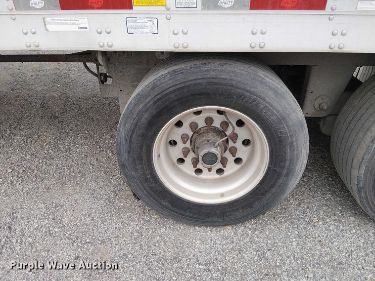 image for item FK0648 2016 Utility VS2RA refrigerated van trailer