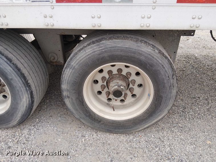 image for item FK0648 2016 Utility VS2RA refrigerated van trailer