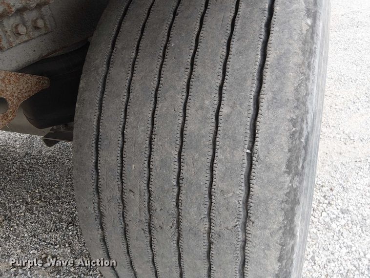 image for item FK0648 2016 Utility VS2RA refrigerated van trailer