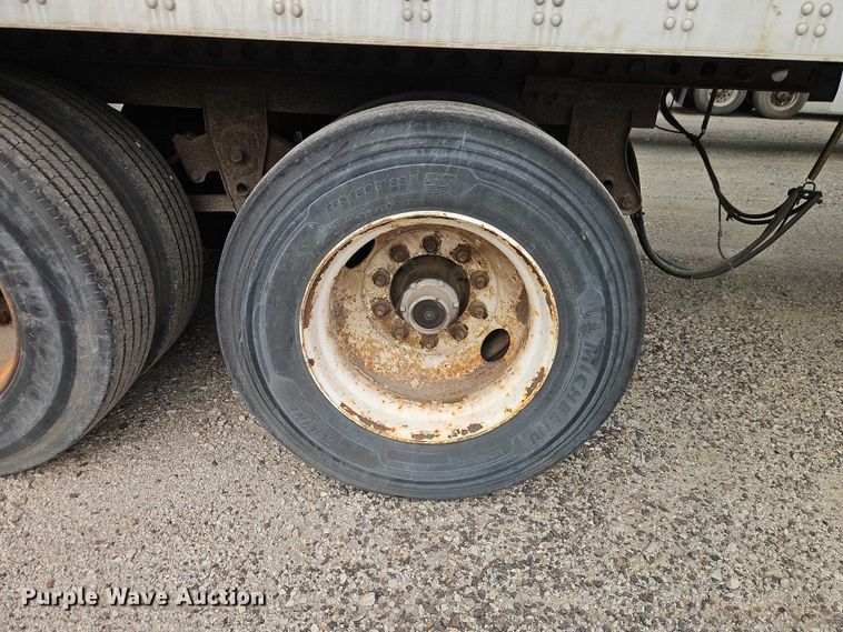 image for item FK0654 2001 Trailmobile dry van trailer