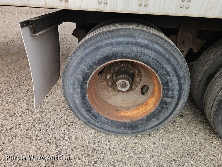 image for item FK0654 2001 Trailmobile dry van trailer