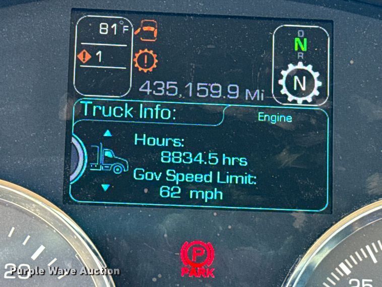 image for item GH9359 2022 Kenworth T680 semi truck