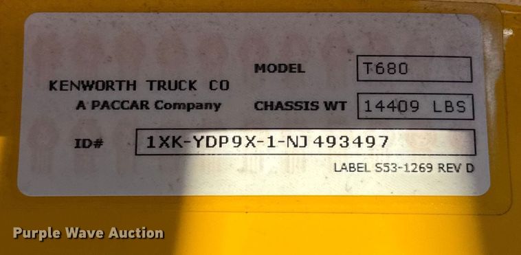 image for item GH9359 2022 Kenworth T680 semi truck