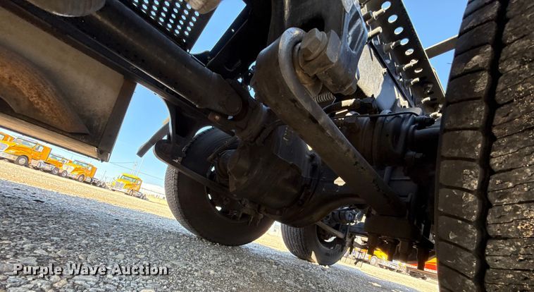 image for item GH9360 2021 International LT625 semi truck