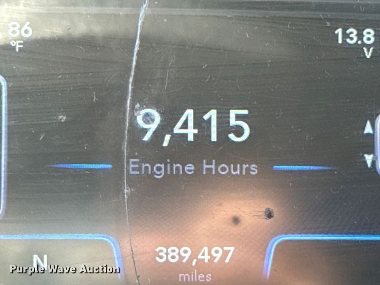 image for item GH9360 2021 International LT625 semi truck