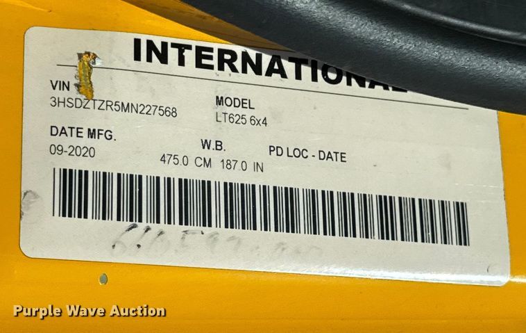 image for item GH9360 2021 International LT625 semi truck