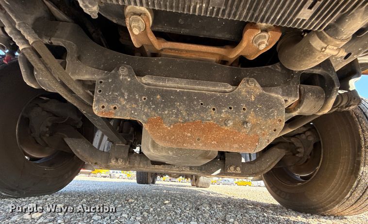 image for item GH9361 2021 Freightliner Cascadia 126 semi truck