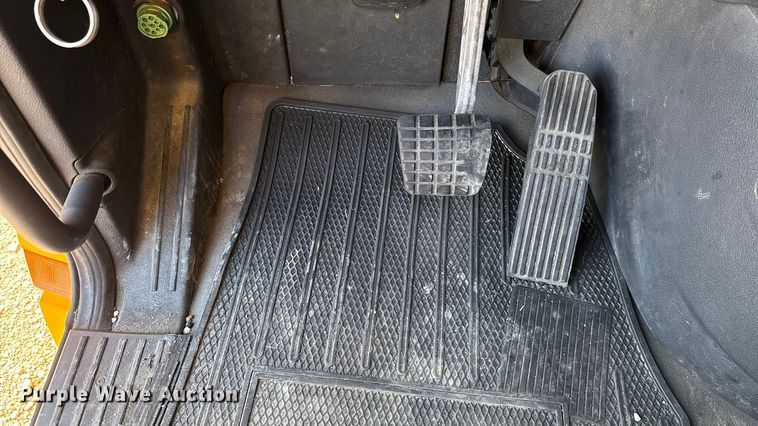 image for item GH9361 2021 Freightliner Cascadia 126 semi truck