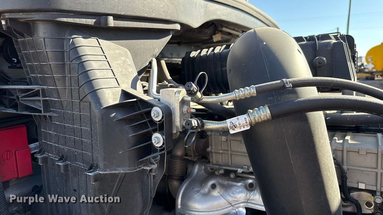 image for item GH9361 2021 Freightliner Cascadia 126 semi truck