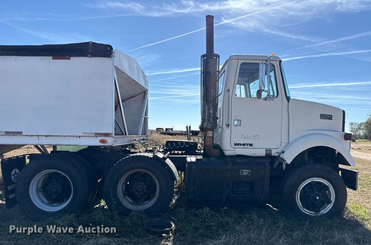 image for item GP9651 1978 White Road Boss 2 semi truck