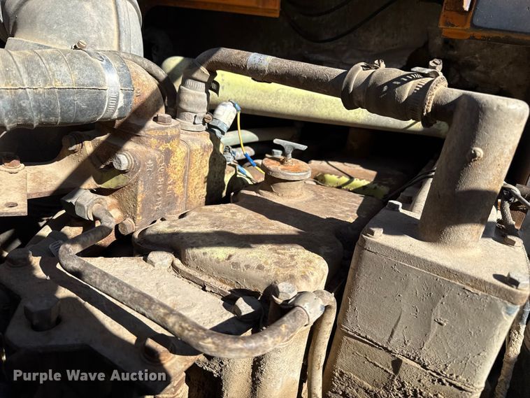 image for item GP9651 1978 White Road Boss 2 semi truck