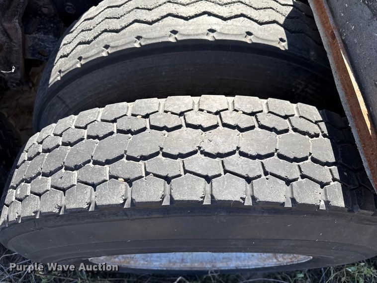 image for item GP9651 1978 White Road Boss 2 semi truck