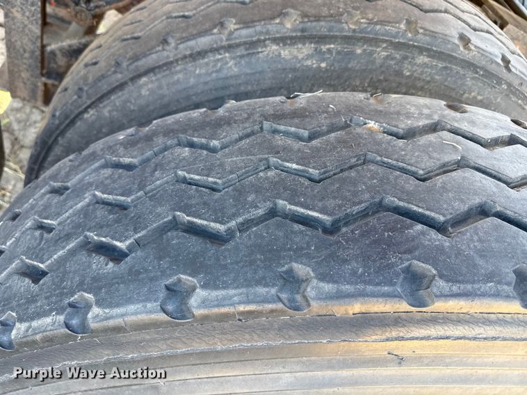 image for item GP9651 1978 White Road Boss 2 semi truck