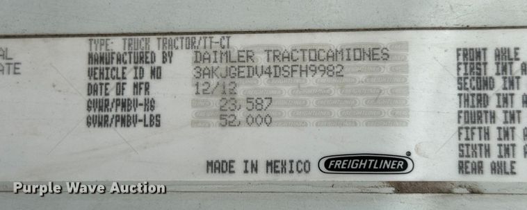 image for item NA9892 2013 Freightliner Cascadia 125 semi truck