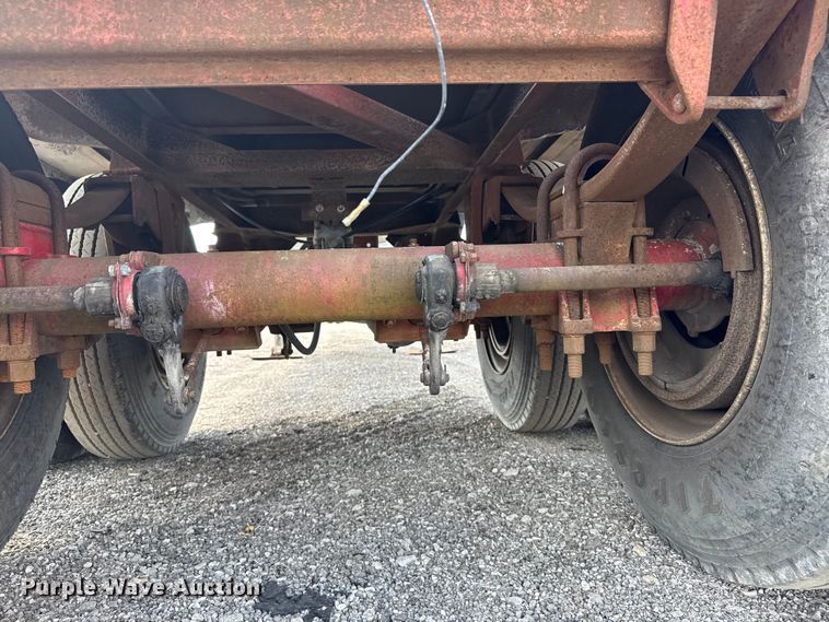 image for item NU9551 1965 Trail Master pneumatic dry bulk trailer