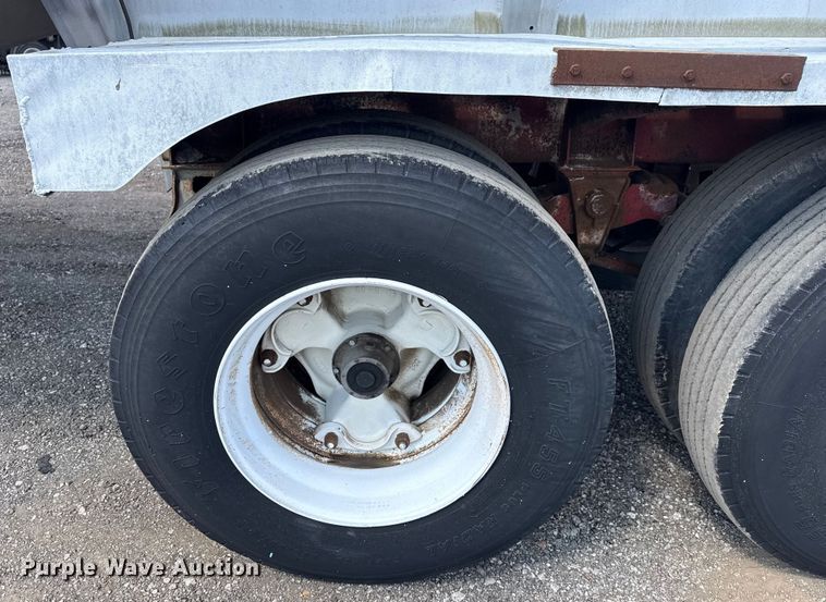 image for item NU9551 1965 Trail Master pneumatic dry bulk trailer