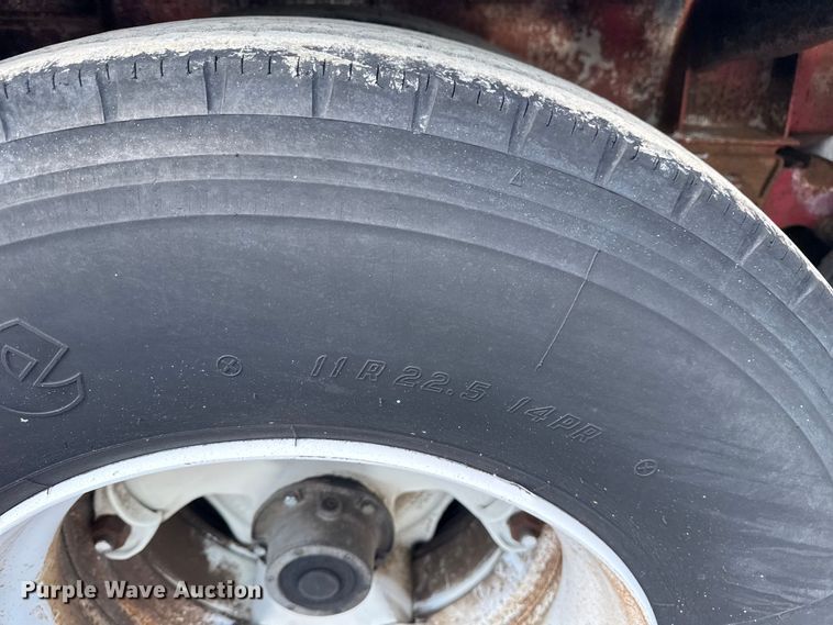 image for item NU9551 1965 Trail Master pneumatic dry bulk trailer