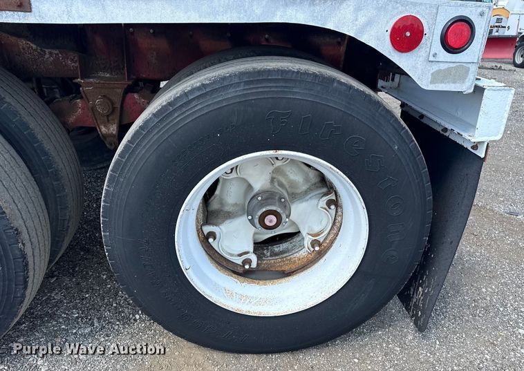 image for item NU9551 1965 Trail Master pneumatic dry bulk trailer