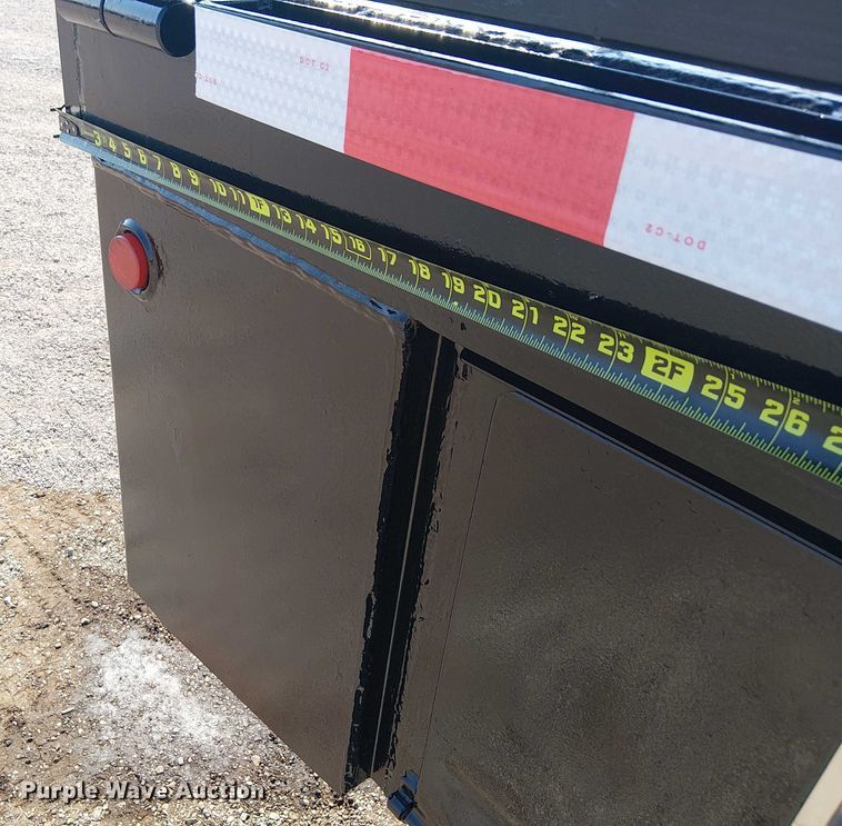 image for item NU9728 2008 Peterbilt 340 flatbed truck